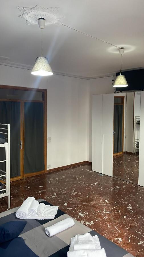 Guest House Vecchi Реджо Емилия Екстериор снимка